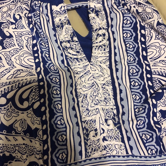 Vacation dress - Picture 2 of 2